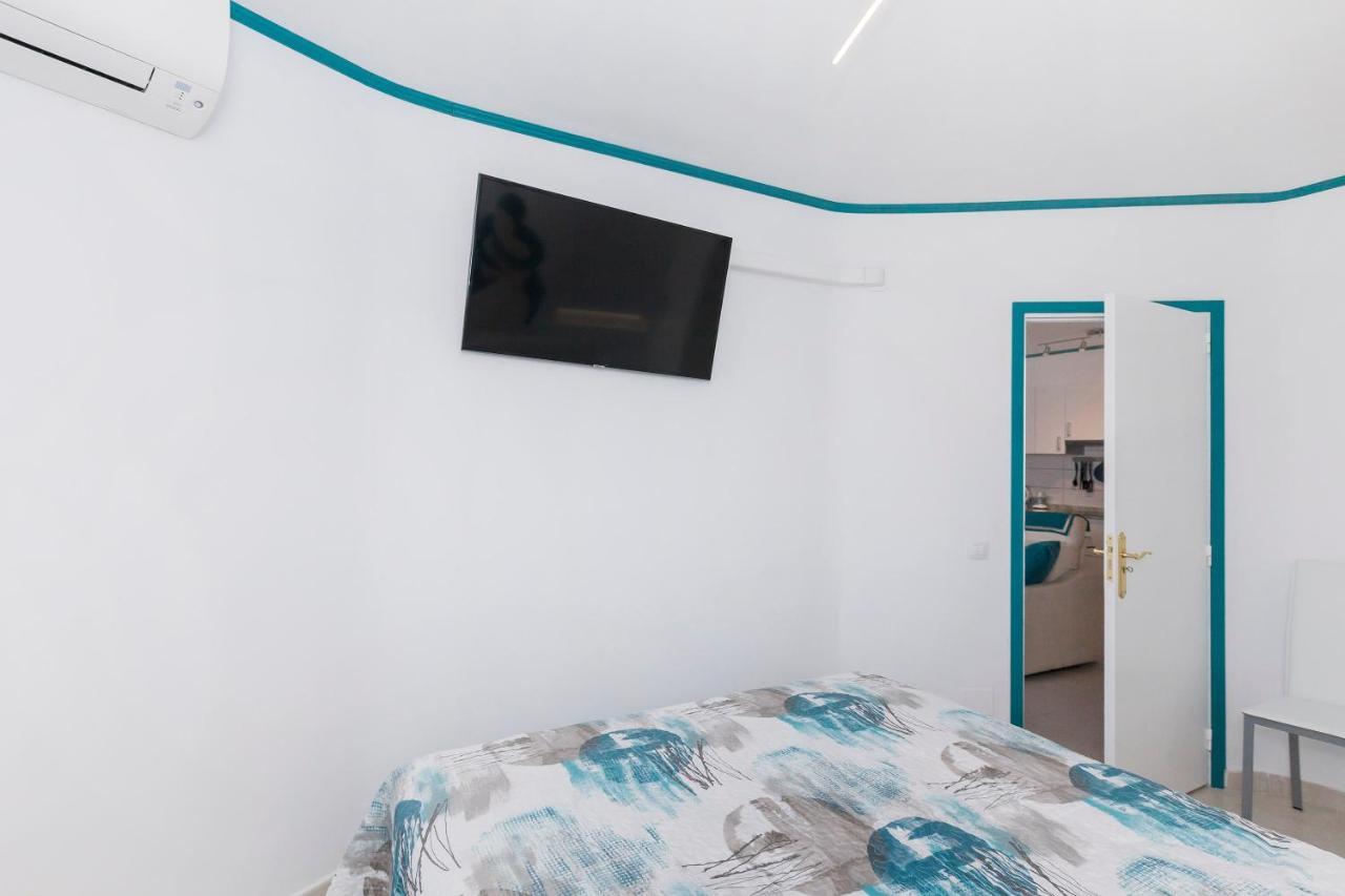 Apartamento First Line Sea, Luxury Penthouse, Sea And Sunset View Vivenda Vacational Guayero 618 Los Cristianos  Exterior foto